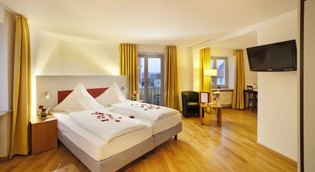 Двухместный номер Comfort c 1 комнатой с балконом AKZENT Brauerei Hotel Hirsch