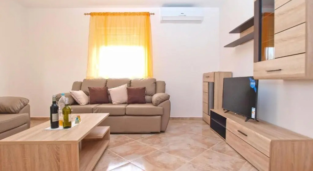 Apartments Antun 1237, Rezerwuj Apartament Posesi Istria