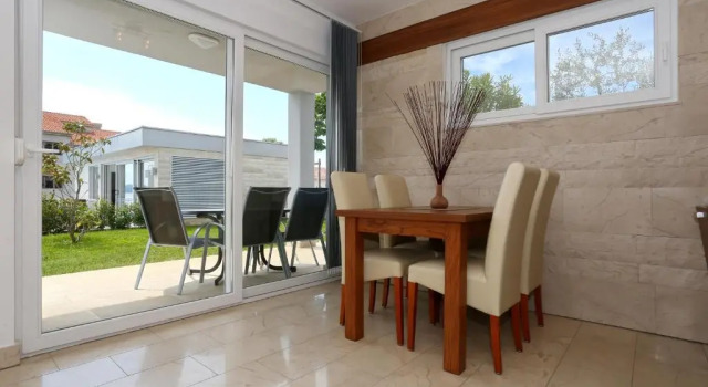 Апартаменты Цокольный этаж с 2 комнатами SunAdria Apartments