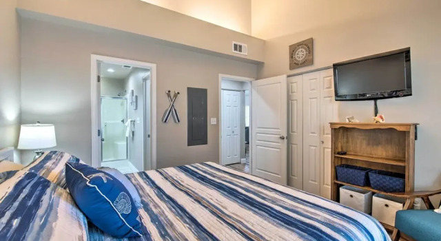 Апартаменты Cozy + Deluxe Branson Condo w/ Covered Balcony