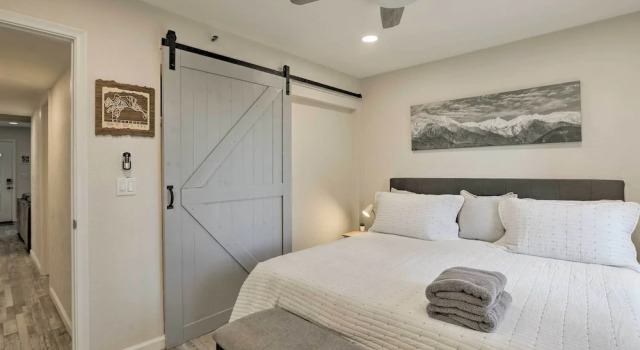 Апартаменты < 1 Mi to Slopes! 'heavenly Daze Chalet' in Tahoe
