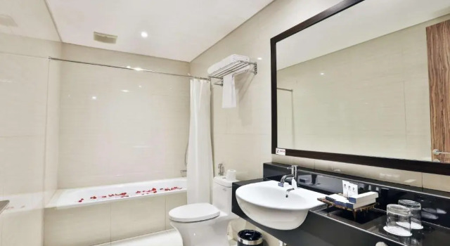 Двухместный полулюкс Best Western Kindai Hotel