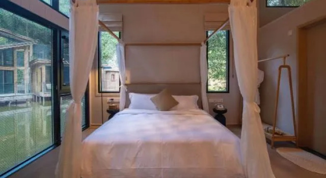 Люкс Zizai Pingjiang Wild Luxury Resort