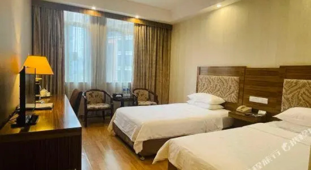 Номер Economy Xiamen Huaqiao Hotel