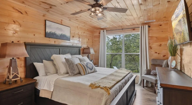 Номер Standard Chasing The Son Cabin 3 Bedroom Cabin by RedAwning