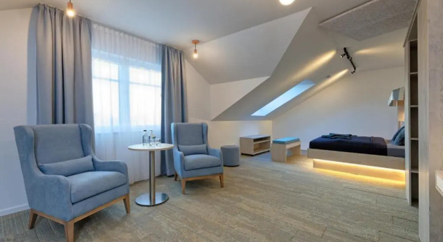 Полулюкс Hotel Schluister Park