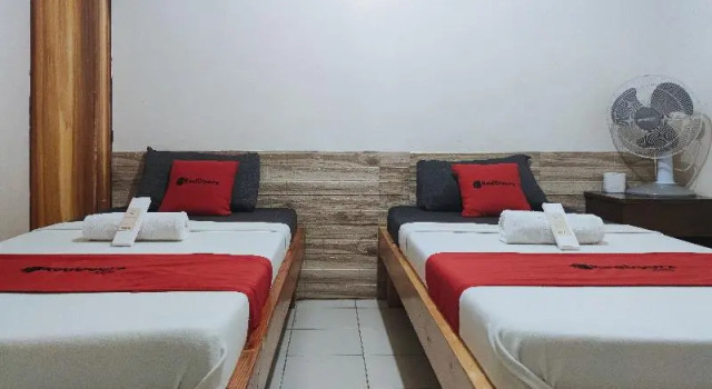 Двухместный номер Standard Reddoorz Hostel @ Baguio Piraso