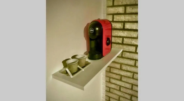 Dormire in Centro Trieste Studio Galleria 16 cavana, Забронировать Отель Триест Венеция-Джулия, рядом с Музей  Револтелла