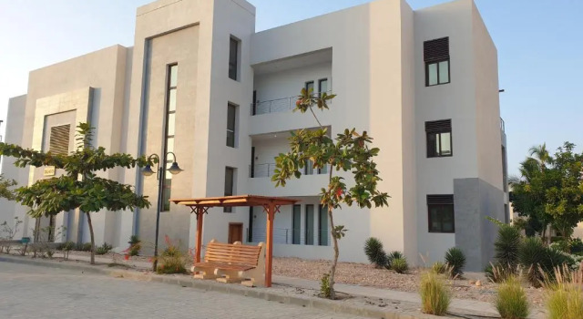 Paradise Hawana Studio Apartment, Book Lejlighed Hoteller i Taqah med parkering, Parkering