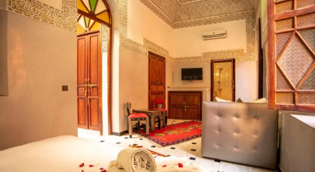 Camera Superior Riad Aymane