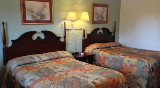 Четырёхместный номер Standard Villa Rosa Motel