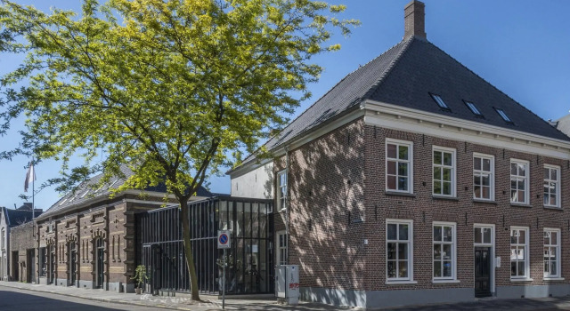 Hotel Kazerne