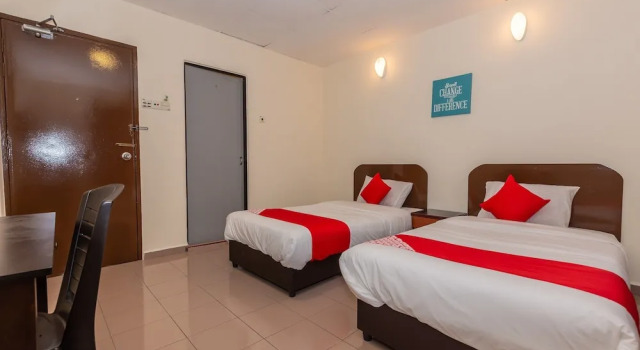 Двухместный номер Deluxe OYO 90893 Hotel 68 Kampung Lapan