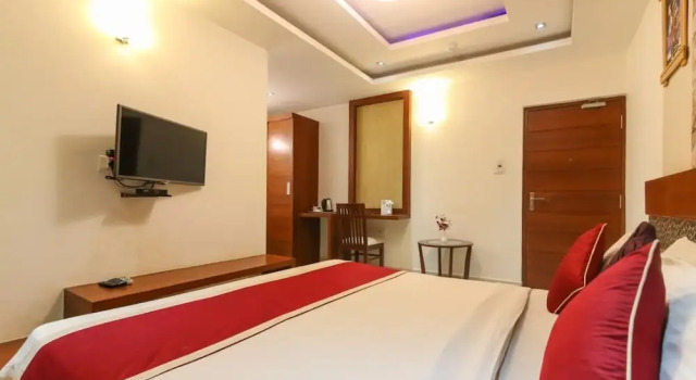 Люкс с балконом Icon Suites by Bhagini