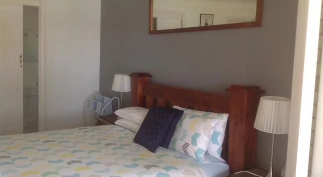 The 2C's Bed & Breakfast, Rezervați Hotel Nicholls Rivulet Australia