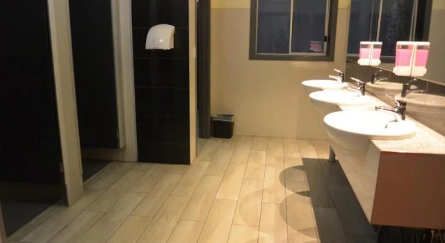 Номер Economy Elizabeth Hostel