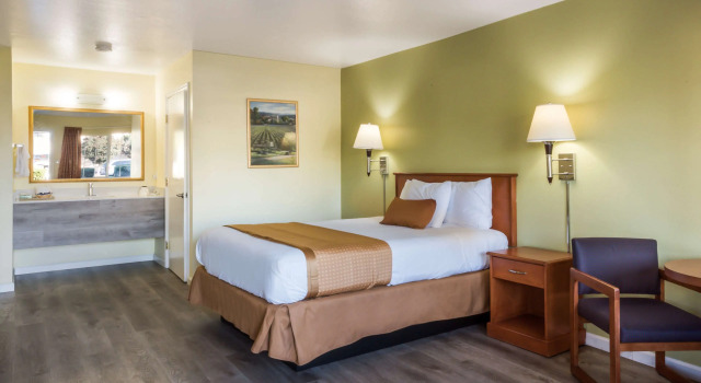 Двухместный номер Standard Americas Best Value Inn Santa Rosa
