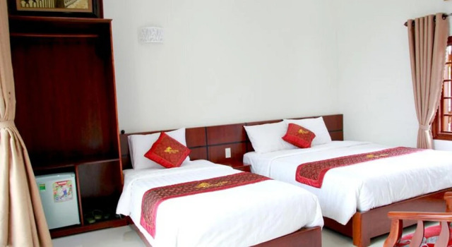 Трёхместный номер Deluxe с балконом Hoi An Golden Horse Villa