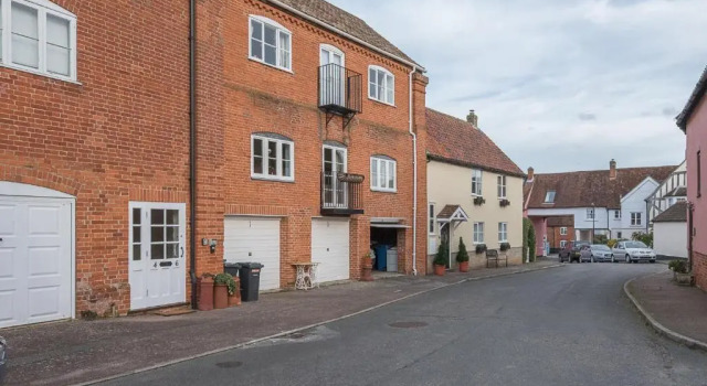 4 Ropers Court Lavenham, Varaa Huoneisto Asunnot kohteessa Merseyside, Huoneisto