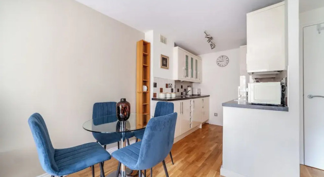Trendy Flat in St Katharine, Забронировать Апартаменты/квартира Апартаменты Лондона, рядом с Станция метро Shadwell, Апартаменты/квартира