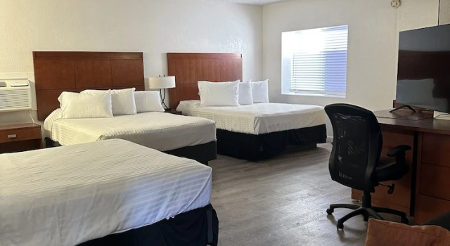 Люкс Travelodge by Wyndham Parker