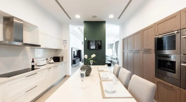 Вилла Superior Seafront Villa Cecelia by Ruidoso Luxury