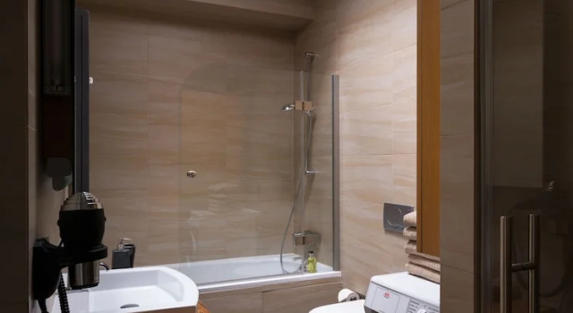 1 Bedroom Deluxe Apartment with balcony Luxoise Apartments