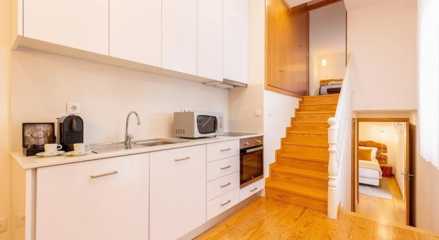 Апартаменты Cosy 4 in Oporto With 2 Bedrooms and 1 Bathrooms