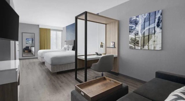 Четырёхместный люкс SpringHill Suites by Marriott Tuckahoe Westchester County