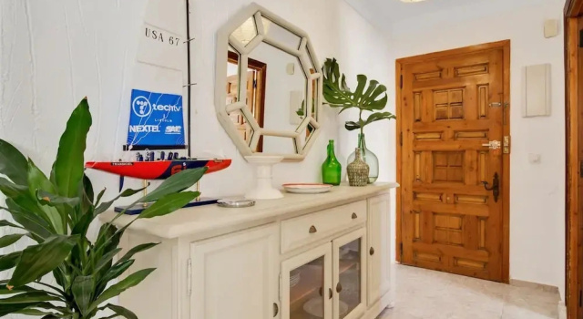 Apartment in Spain Near Golden Sands Beach, Забронировать Апартаменты/квартира Отели Торремолинос с парковкой, рядом с Casa de los Navajas, Парковка