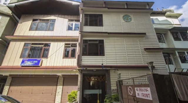 Himadri Inn By OYO Rooms