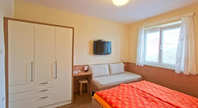 Номер Comfort Guesthouse Opara