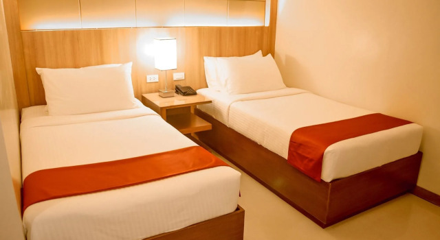 Hotel Veniz Session