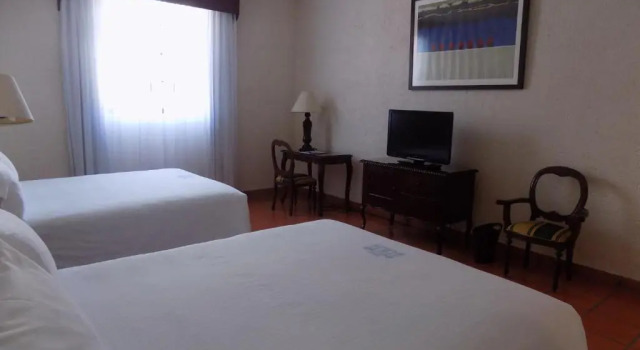 El Convento, Book Hotel Hoteller i Leon Region med parkering, Parkering