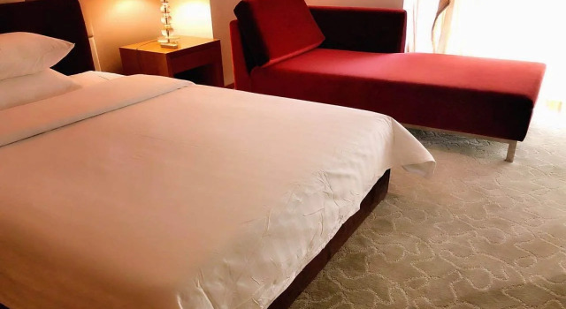 Mingdian Ginza Business Hotel, Boek Hotel Hotels in Guangdong met parkeren, Parkeren