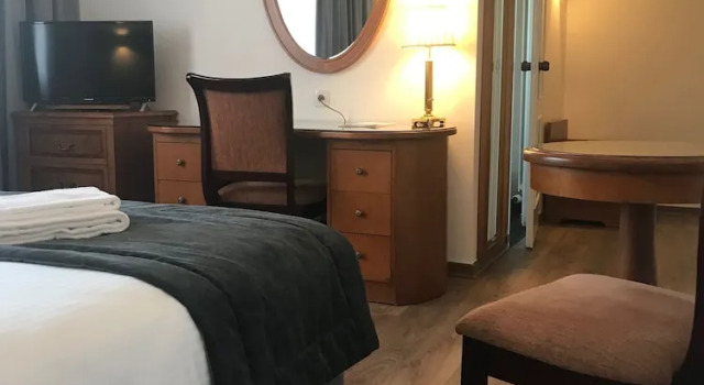Двухместный номер Standard Hotel Le Bourgogne