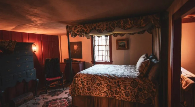 Heavitree of Griswold B&B, Book Bed and Breakfast Wyoming Rhode Island