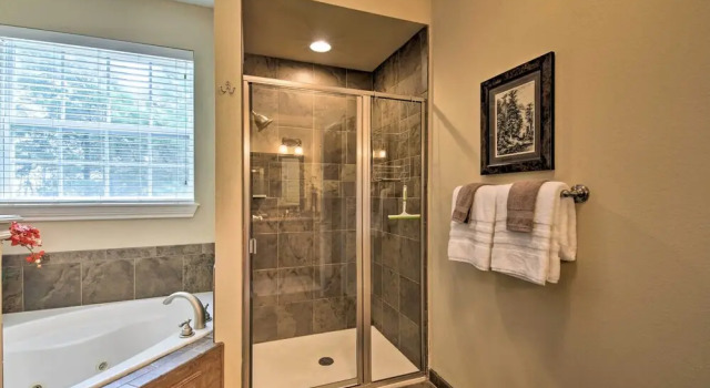 Апартаменты Cozy Holiday Getaway: Branson Condo 3 Mi to Dtwn!