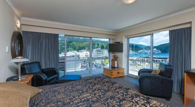 Номер Standard с видом на гавань Beachcomber Inn Picton