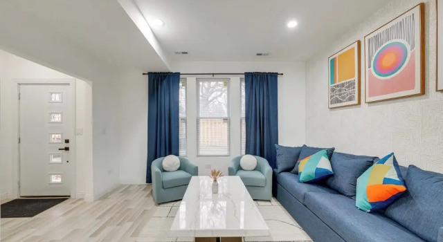 Townhome < 5 Mi to Naperville & Morton Arboretum, 予約 アパートメント ネイパービル シカゴ