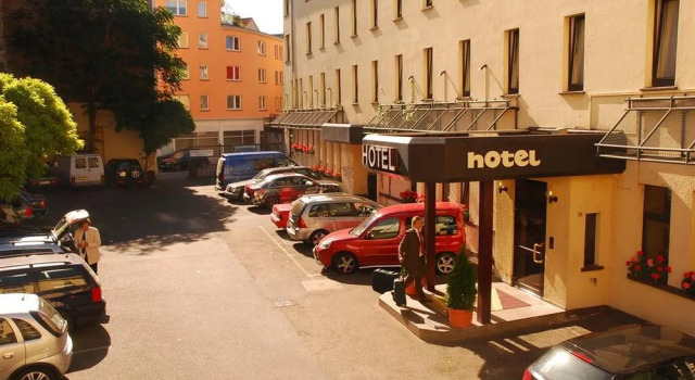 City-Hotel Neubrunnenhof, Забронировать Отель Альштадт Гейдельберг