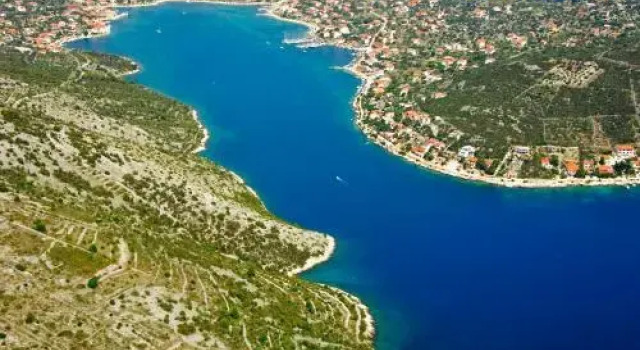 Kupinica Apartment, Забронировать Апартаменты/квартира Винишче Trogir Riviera, рядом с Пляж Купиница