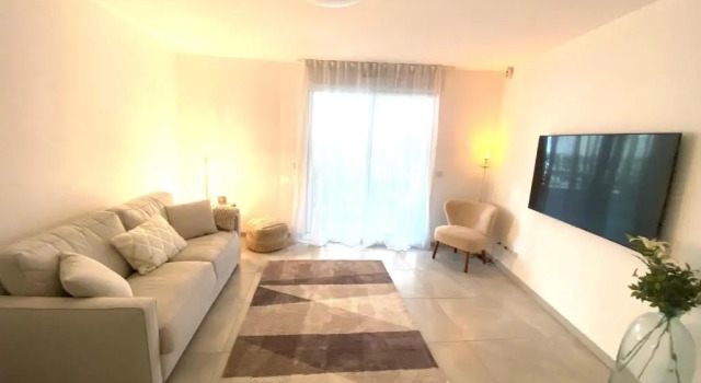 Апартаменты c 1 комнатой 2 pièces avec terrasse et piscine cannes Croisette