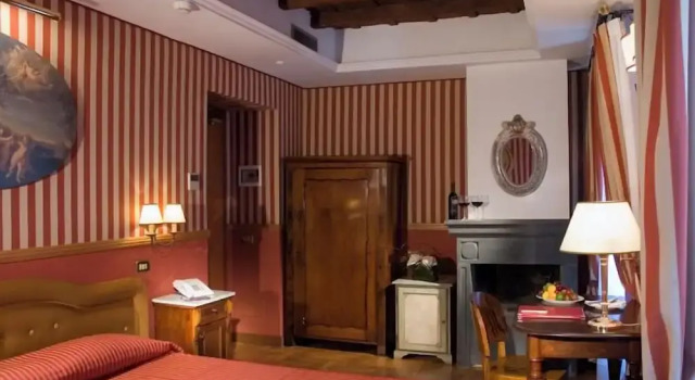 Номер Superior The Inn at the Spanish Steps Elegant Collection - GioielloJewel