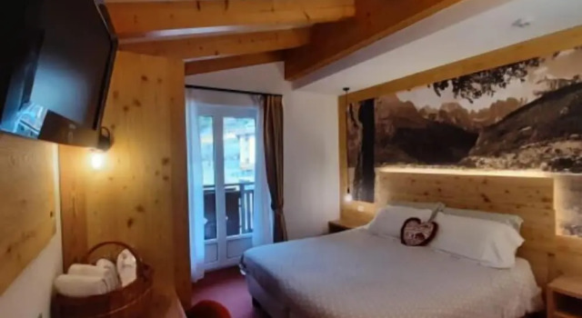 Номер Comfort Hotel des Alpes