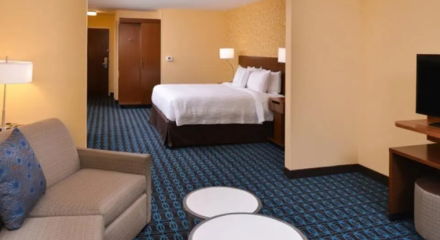 Люкс Fairfield Inn & Suites by Marriott Fremont