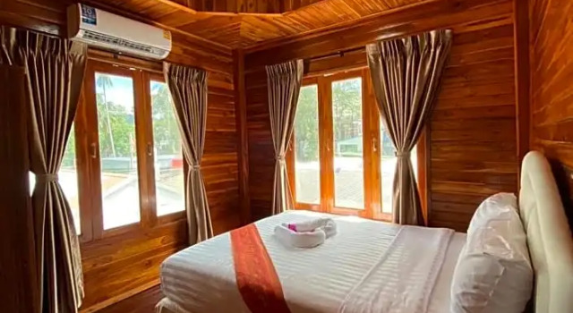 Бунгало Deluxe Ruan Mai Naiyang Beach Resort