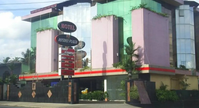 Misuki Plaza Hotel