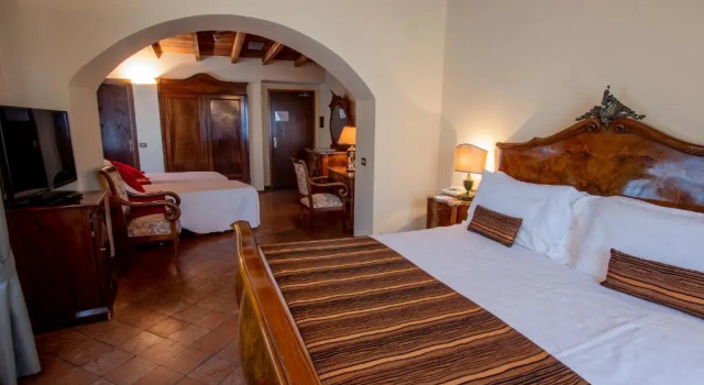 Четырёхместный номер Albergo Le Due Corti