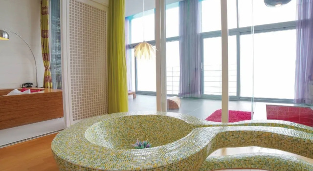 Номер Presidential Haslla Art World Museum Hotel